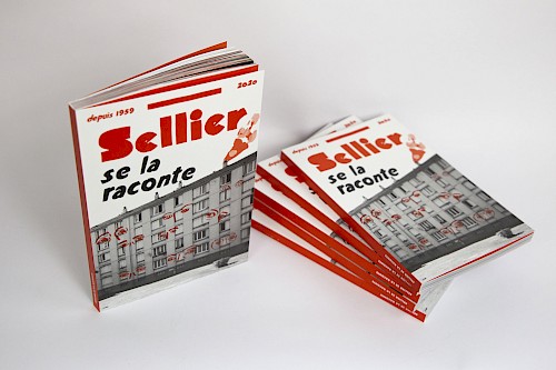 Livre ✺ Sellier se la raconte : Conception d&rsquo;un livre sur la m&eacute;moire de la cit&eacute; Sellier en partenariat avec ses habitant&middot;es
Le collectif de photographes R&eacute;p&eacute;rages et notre collectif a &eacute;t&eacute; invit&eacute; &agrave; r&eacute;aliser un projet sur la m&eacute;moire des habitant&middot;es de la cit&eacute; Sellier en vue de sa r&eacute;habilitation. Pendant presque 1 an, nous avons men&eacute; un travail de r&eacute;coltes &agrave; travers des dispositifs d'entretiens et des prises de photographies, alliant un travail de recherche sur les archives.&nbsp;
◼︎ Conception du chemin de fer du livre
&bull; &Eacute;laboration d&rsquo;une progression globale de lecture logique&nbsp;&bull; D&eacute;finition des grandes scansions&nbsp;&bull; Hi&eacute;rarchie des informations&bull; Cr&eacute;ation d&rsquo;un document de travail permettant une vision panoptique des contenus textes&nbsp;et images
◼︎ Conception de l&rsquo;identit&eacute; visuelle du livre&nbsp;
&bull; Conception graphique et r&eacute;alisation de la maquette&bull; Conception et r&eacute;alisation de la couverture&bull; Conception et r&eacute;alisation de 80 illustrations originales&bull; Conception et r&eacute;alisation de 9 cartographies originales&bull; Cr&eacute;ation des typographies, des noms des personnages et du titrage
◼︎ Informations techniques ◼︎
Impression de 800 exemplaires⎪Offset Quadrichromie + 1 pantone rouge⎪Imprim&eacute; sur les presses de l&rsquo;imprimerie Corlet &agrave; Cond&eacute;-en-Normandie
Compos&eacute; en Archer, Futura et CombatCouverture : papier carte couch&eacute;e 1 face 300 g/m2&nbsp;Ouvrage int&eacute;rieur&nbsp;: papier couch&eacute; moderne Magno mat 115 g/m2
⎪Conception et Suivi &eacute;ditorial - Collectif Ne Rougissez Pas! + Collectif Rep&eacute;rages&nbsp;⎪ &nbsp; &nbsp; &nbsp; &nbsp; &nbsp; &nbsp; &nbsp; &nbsp; &nbsp;
⎪Conception graphique et Maquettage - Collectif Ne Rougissez Pas! ⎪